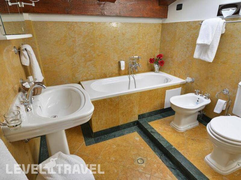 Фотография Charles Bridge Palace Hotel