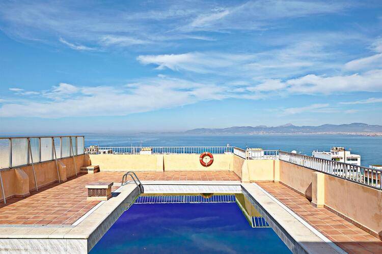 Caribbean Bay Hotel