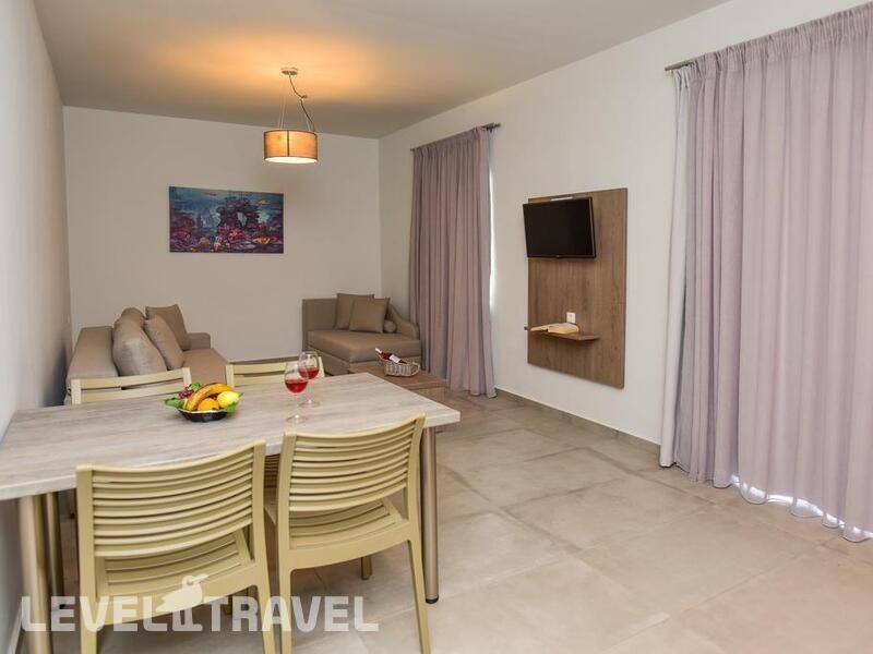 Фотография Blue Horizon Apartments