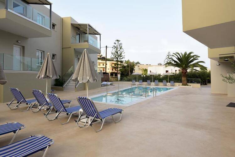 Blue Horizon Apartments