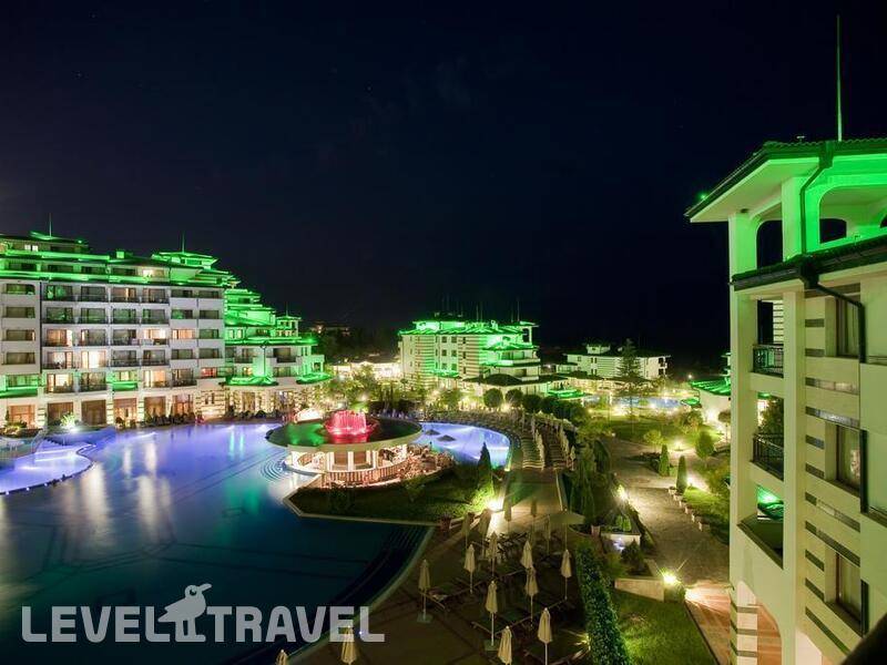 Фотография Emerald Beach Resort