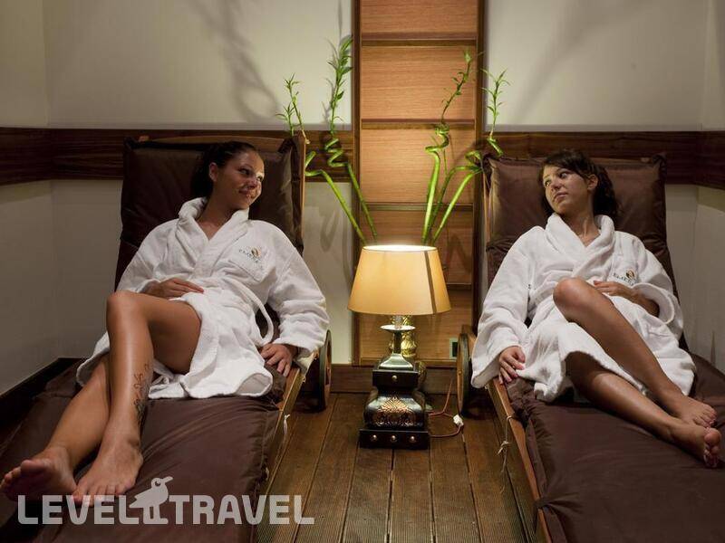 Фотография Emerald Beach Resort