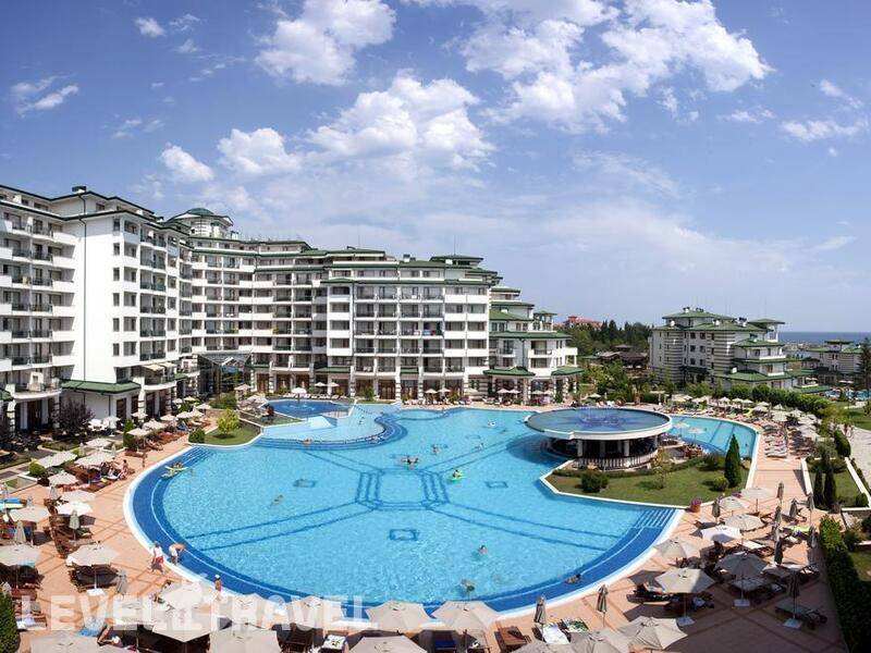 Фотография Emerald Beach Resort