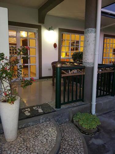 Maison Charme De L'Ile Hotel