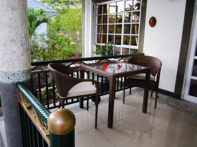 Maison Charme De L'Ile Hotel