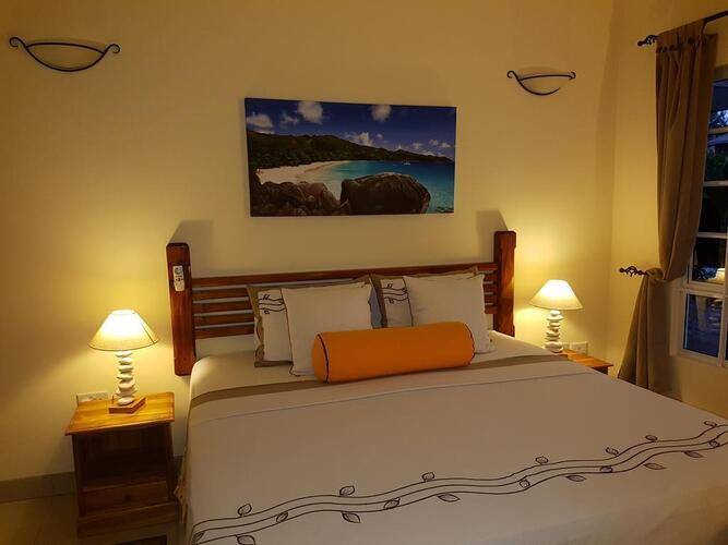 Maison Charme De L'Ile Hotel