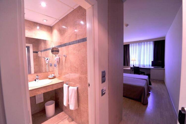 Glories Hotel — фото 37