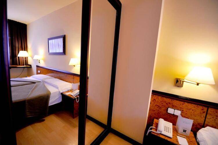 Glories Hotel — фото 34