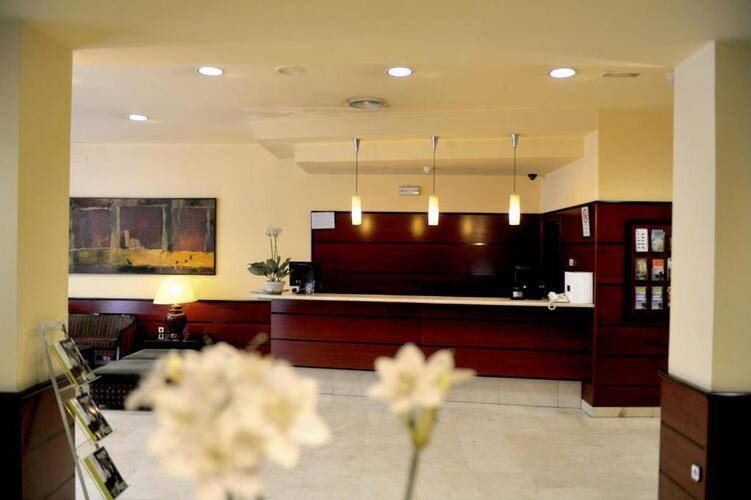 Glories Hotel — фото 12