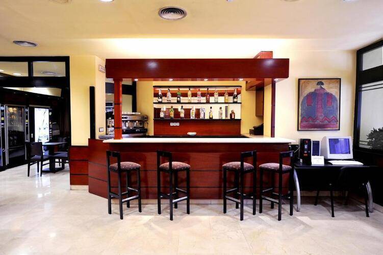 Glories Hotel — фото 6