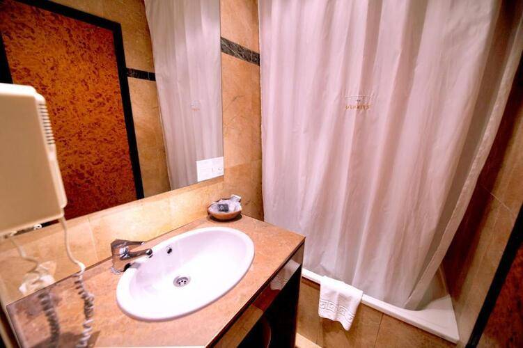 Glories Hotel — фото 26