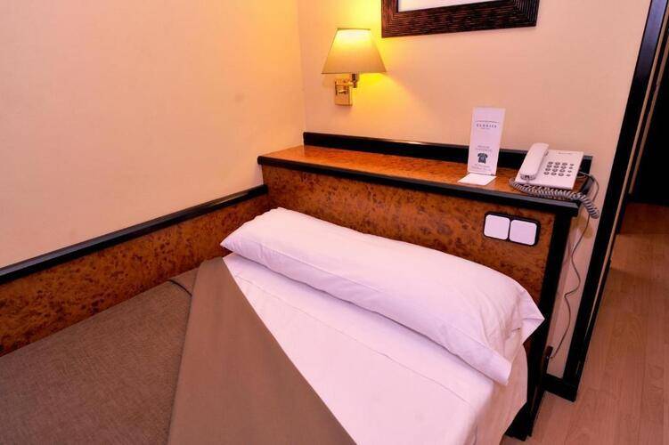 Glories Hotel — фото 15