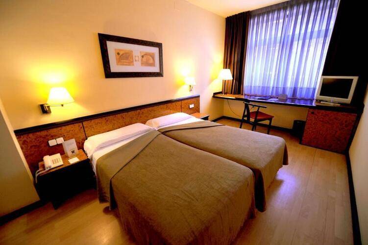 Glories Hotel — фото 5