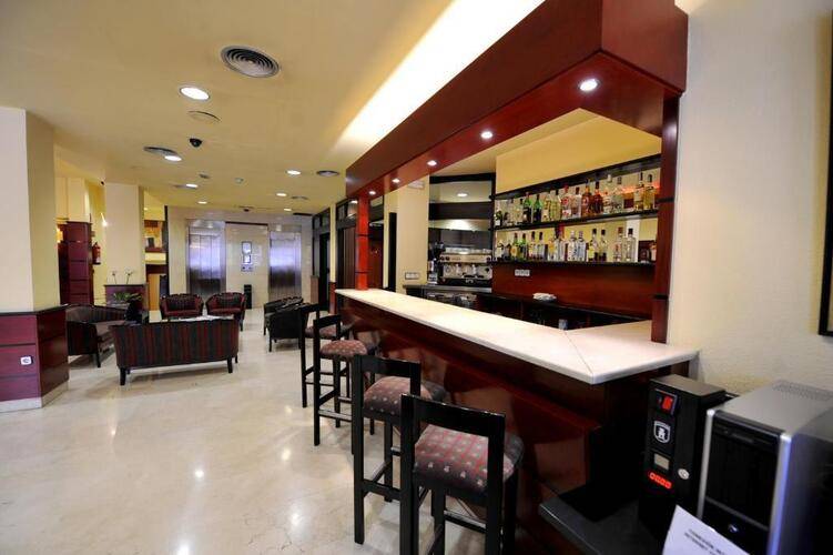 Glories Hotel — фото 9