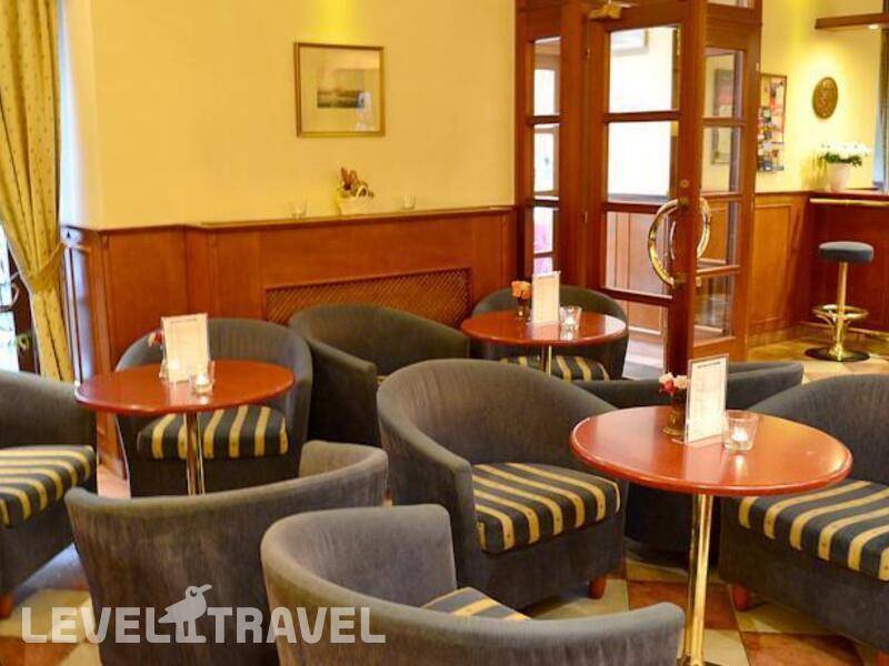 Фотография Arbes Mepro Hotel