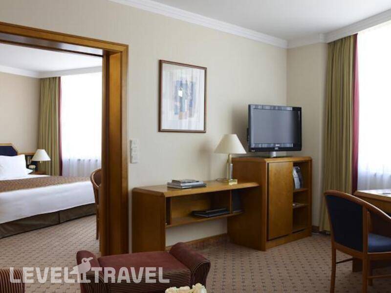 Фотография Corinthia Hotel