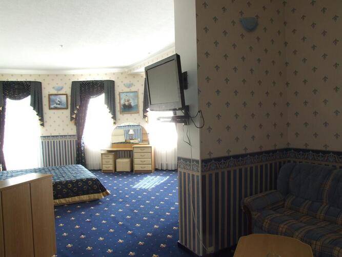 Корсар Отель