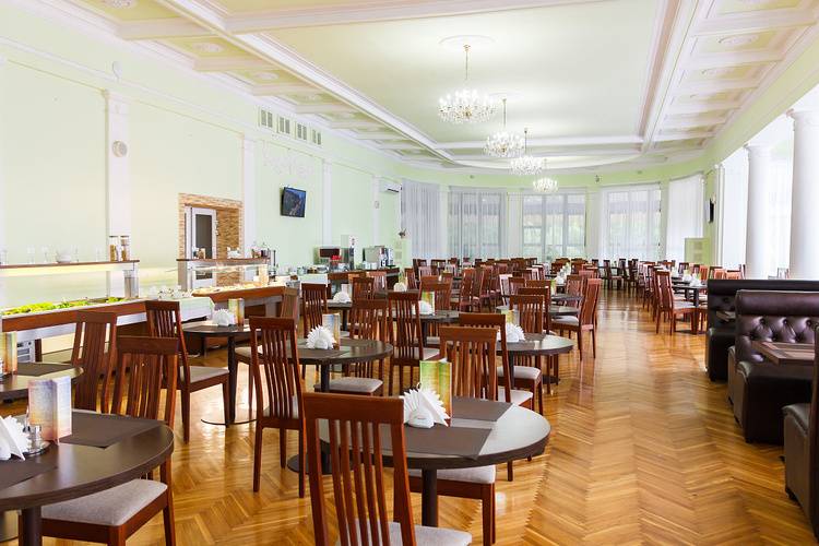 Luciano Hotel & Spa Sochi (Бывш. Санаторий Золотой Колос)