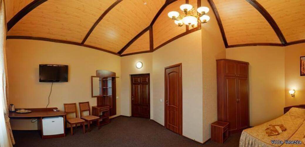 Вилла Венеция