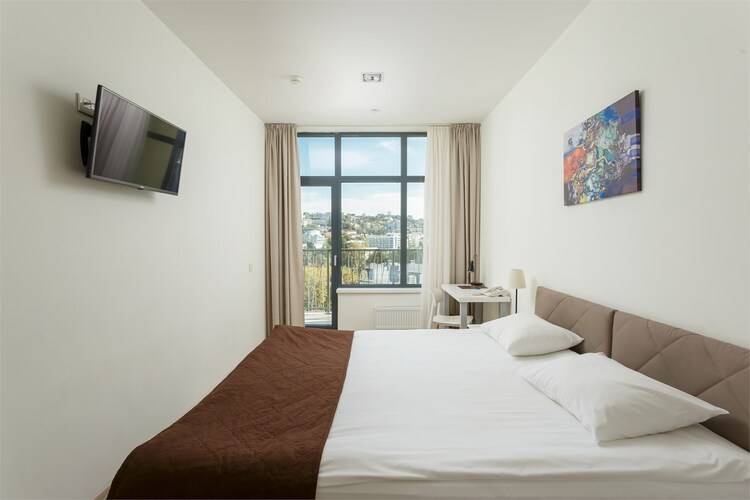 UPLAZA (Бывш. Бревис)