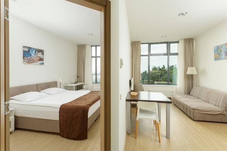 UPLAZA (Бывш. Бревис)