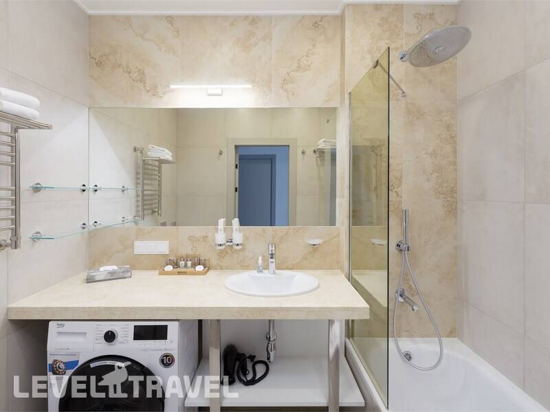 Фотография UPLAZA (Бывш. Бревис)