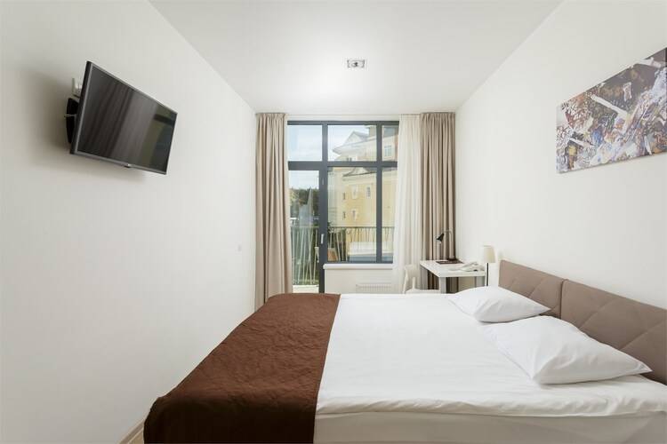 UPLAZA (Бывш. Бревис)