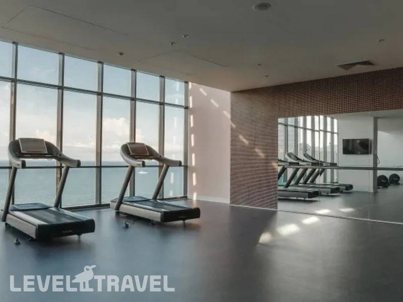 Фотография UPLAZA (Бывш. Бревис)