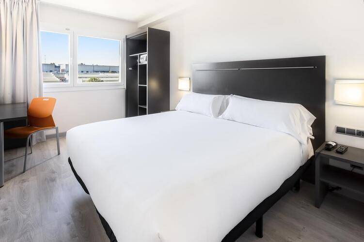 B&B Hotel Barcelona Rubi — фото 20