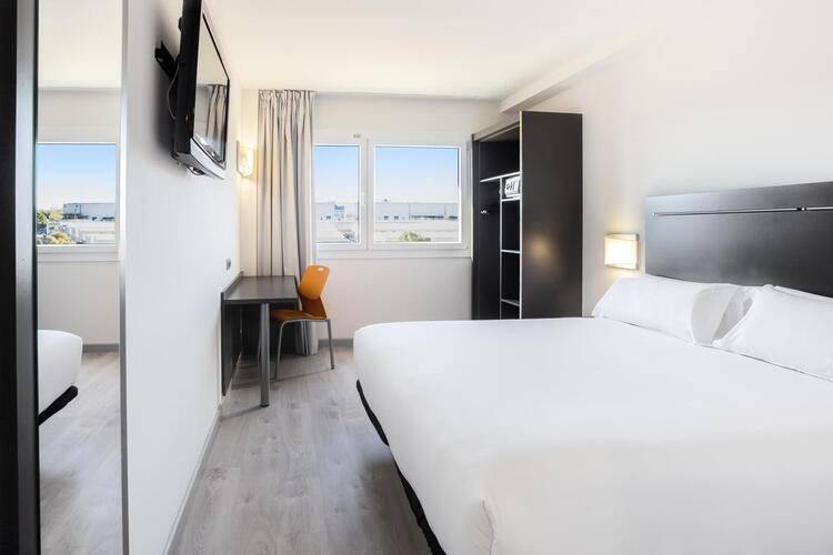 B&B Hotel Barcelona Rubi — фото 4