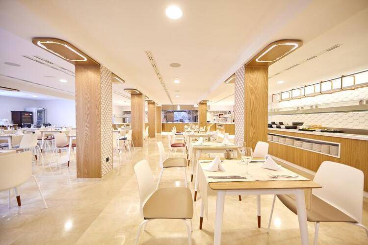Mll Mediterranean Bay Hotel (Adults Only 18+)