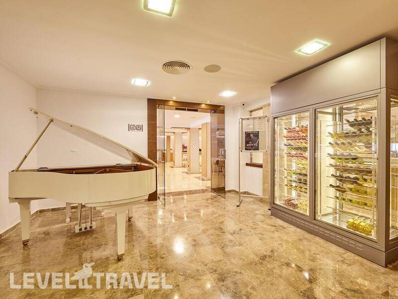 Фотография Mll Mediterranean Bay Hotel (Adults Only 18+)