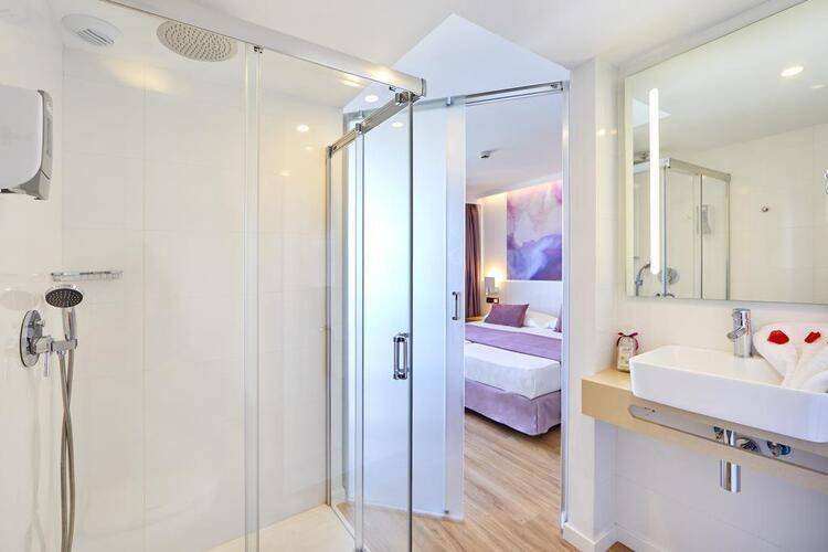 Mll Mediterranean Bay Hotel (Adults Only 18+)