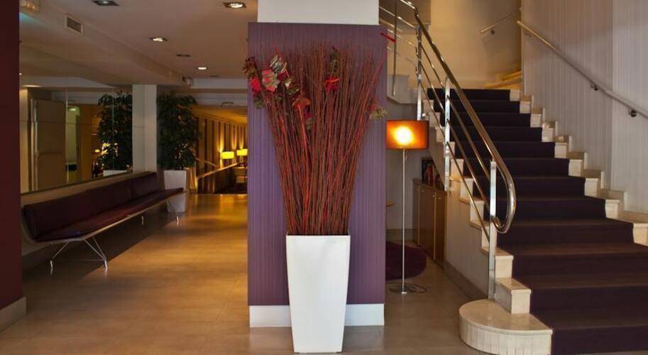 Arc La Rambla Hotel — фото 4