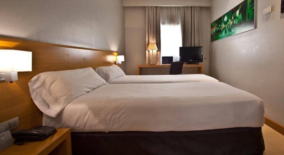 Arc La Rambla Hotel — фото 7