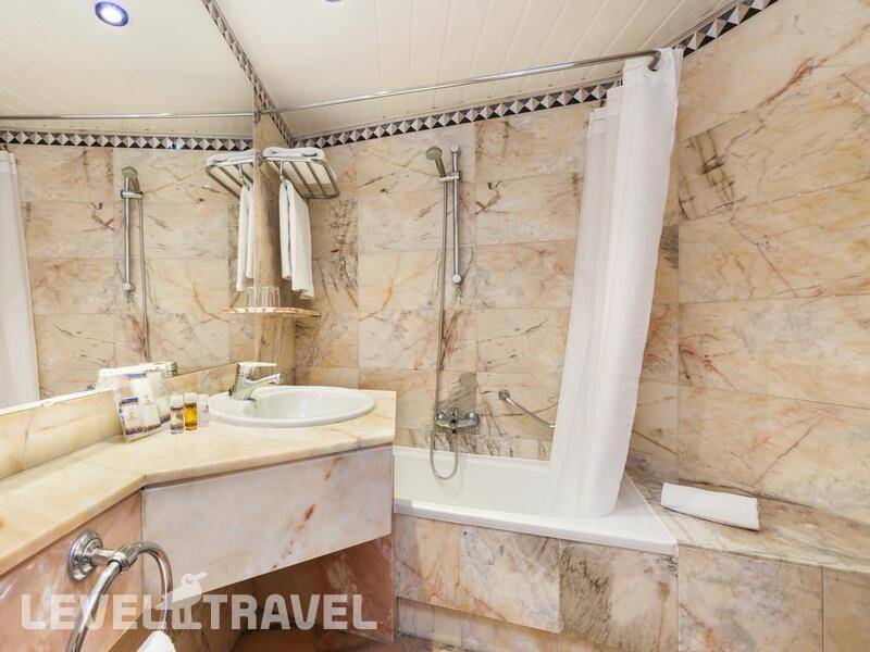 Фотография Globales Palmanova Palace Hotel