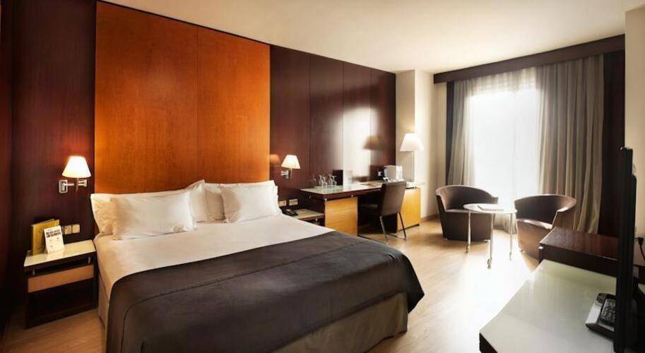 Silken Ramblas Hotel — фото 27