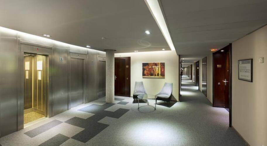 Silken Ramblas Hotel — фото 19