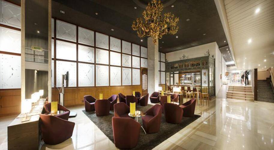 Silken Ramblas Hotel — фото 11