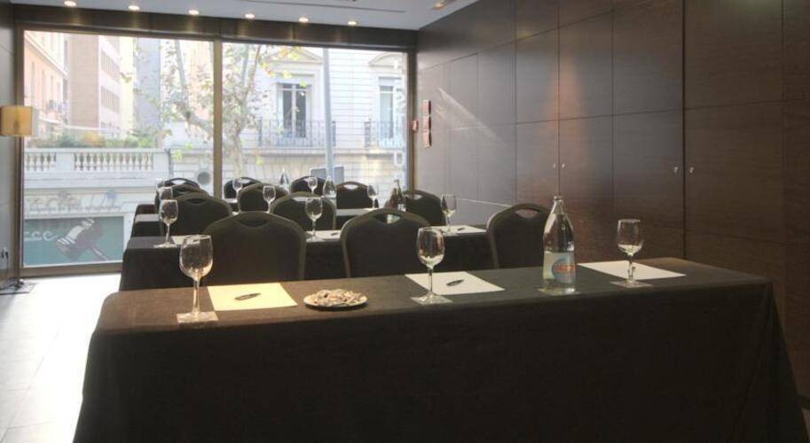 Zenit Barcelona Hotel — фото 18