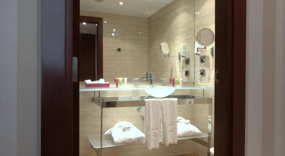 Zenit Barcelona Hotel — фото 15