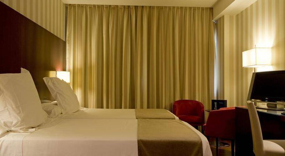 Zenit Barcelona Hotel — фото 11