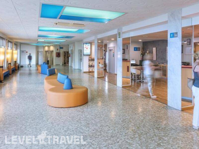 Фотография Oasis Park Splash Hotel