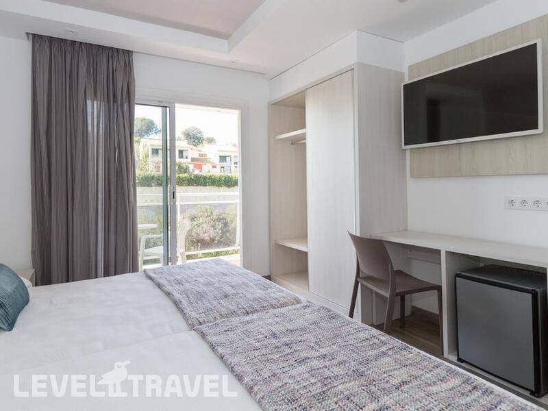 Фотография Oasis Park Splash Hotel