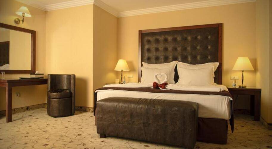 Maxi Park Hotel & Spa