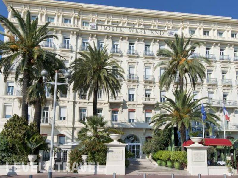 Фотография West End Hotel