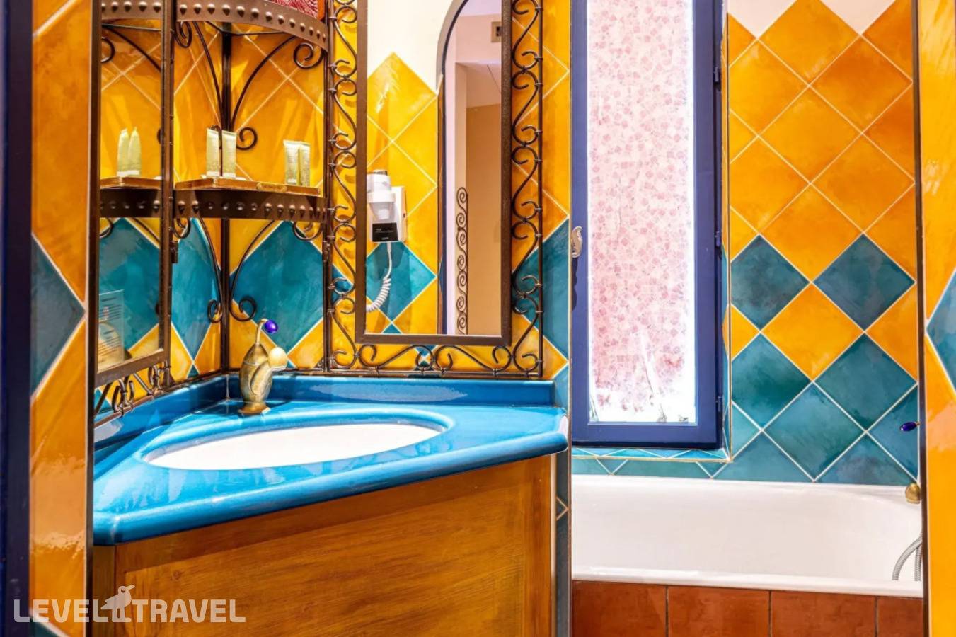 фотографии отеля Villa Royale Montsouris в Франция(14 округ Парижа) - фото №7