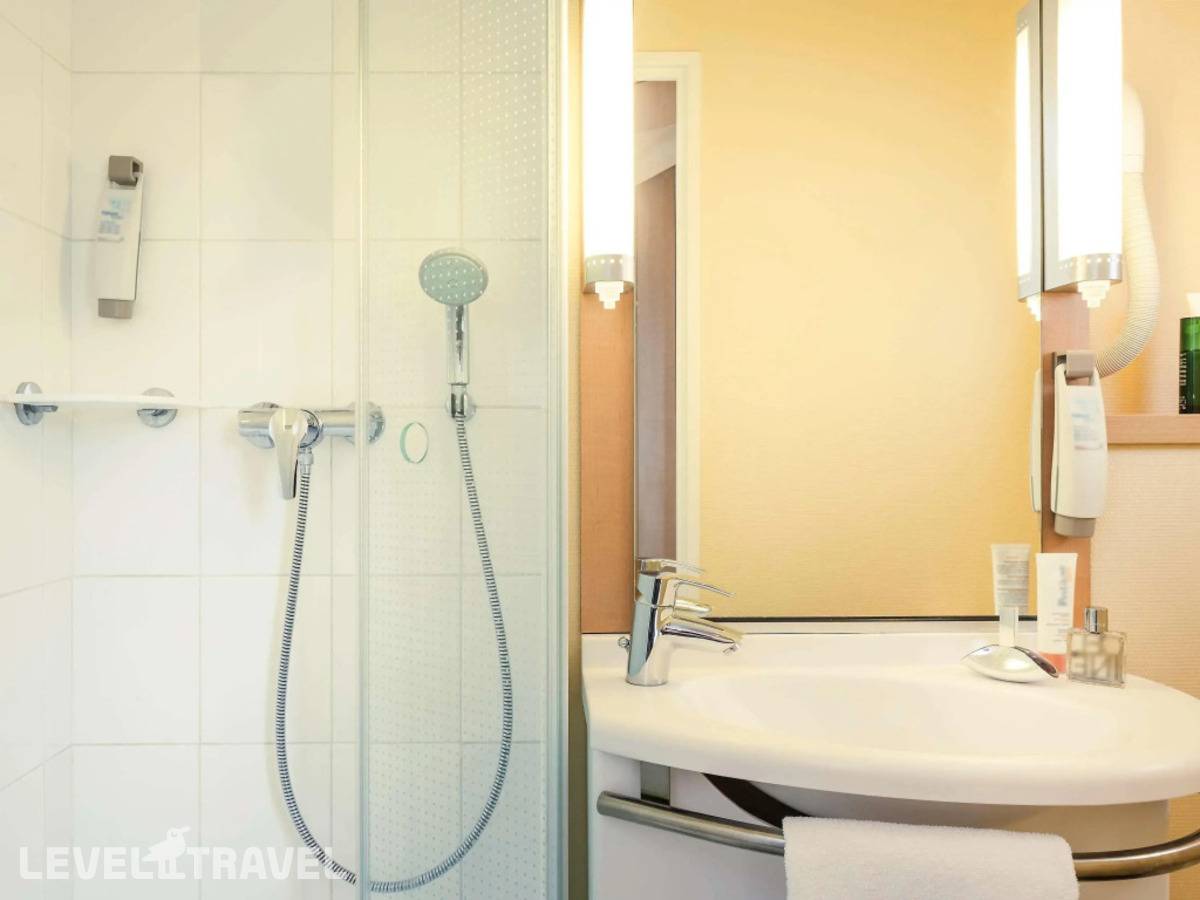 фотографии отеля Villa Royale Montsouris в Франция(14 округ Парижа) - фото №30