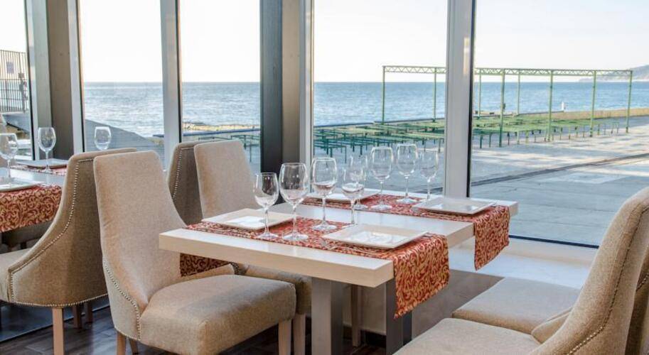 Sochi Beach Hotel