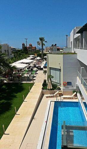 Angela Suites Boutique Hotel
